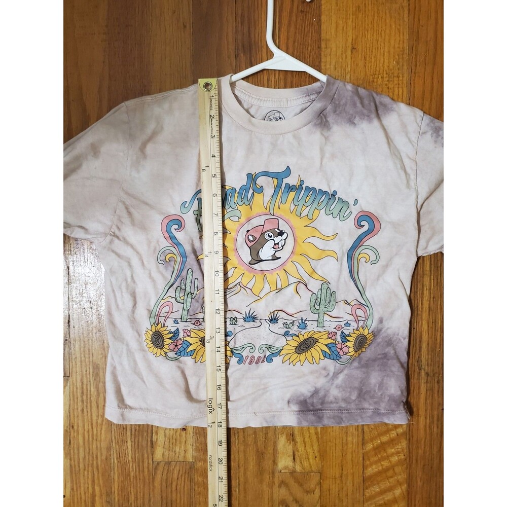 Women's Buc-ee's Cropped Road Trippin' Shirt Small Tie Dye Brown Tan Sunflower - Picture 5 of 5